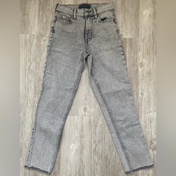 Aeropostale | Women's Juniors Gray Denim Mom Cutoff Jeans | 000 Regular - Picture 2 of 4